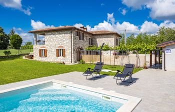 Stone Gem - Villa Katarina with Private Pool Holiday Home