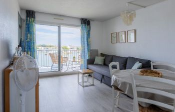 Amoureva A Holiday Home