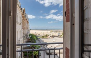 L'hôtel de Paris Holiday Home