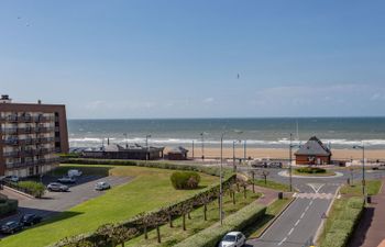Deauville Plage 1 et 2 Apartment 27 Holiday Home
