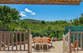 Photo of les-mimosanes-holiday-home-2