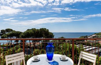 Nausicaa Holiday Home