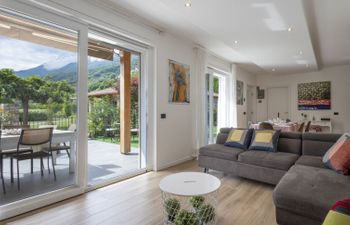 Villa D Holiday Home