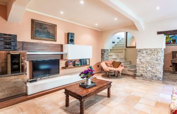 Casa Derna Apartment 2 Holiday Home