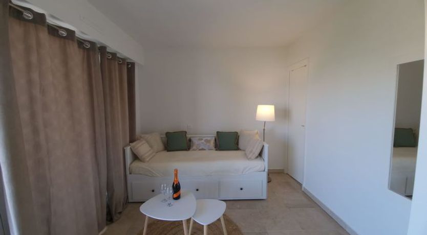 Photo of Le Floriana Apartment 2