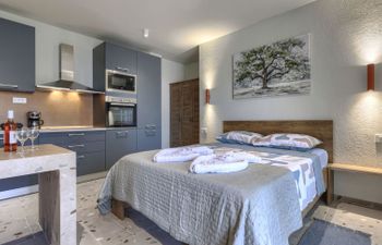 Maslina Holiday Home