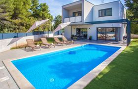 Photo of villa-eva-tar