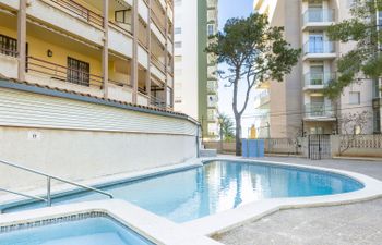 Torreslandia Concha Apartment 3 Holiday Home