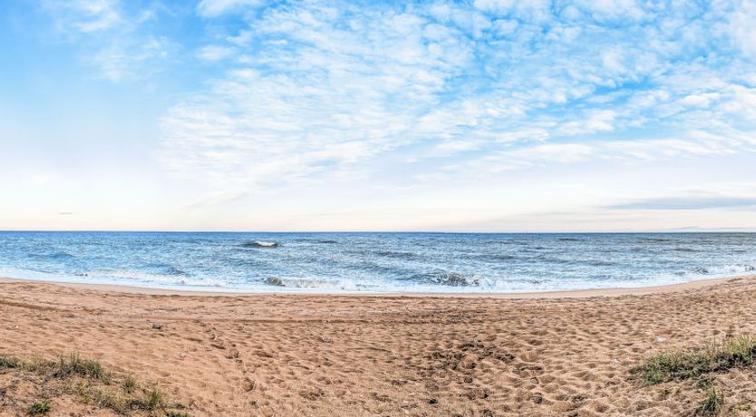 Photo of Ambassador primera línea playa