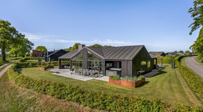 Photo of "Goesta" - 250m from the sea