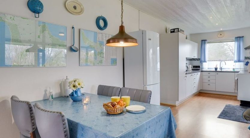 Photo of "Simon" - 225m from the sea