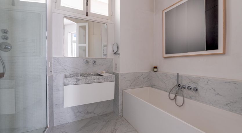 Photo of Madeleine Light