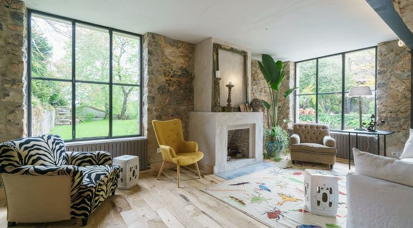 Photo of The Gilded Rosco