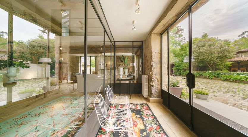 Photo of The Gilded Rosco