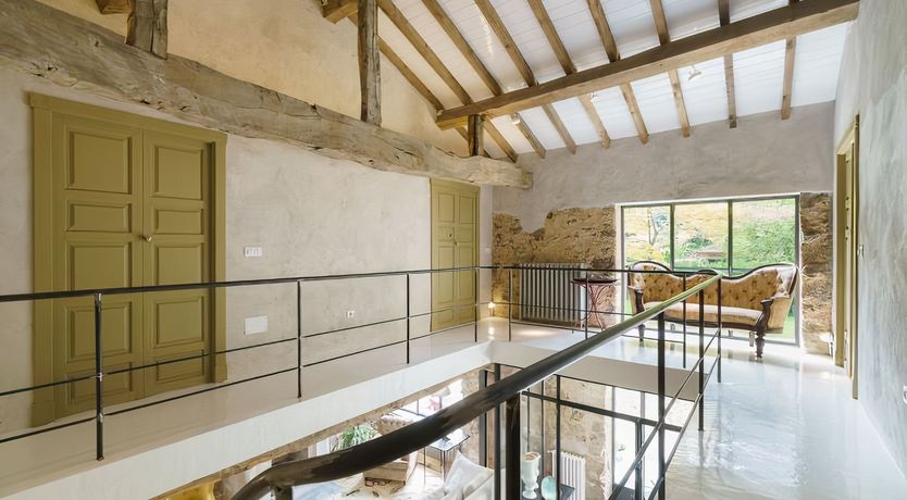 Photo of The Gilded Rosco