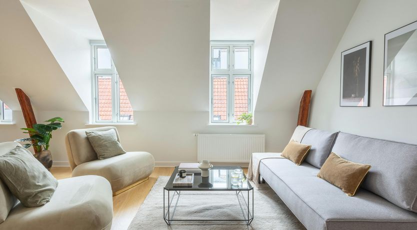 Photo of Copenhagen Leaves