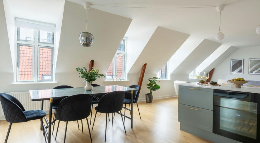 Photo of Copenhagen Leaves