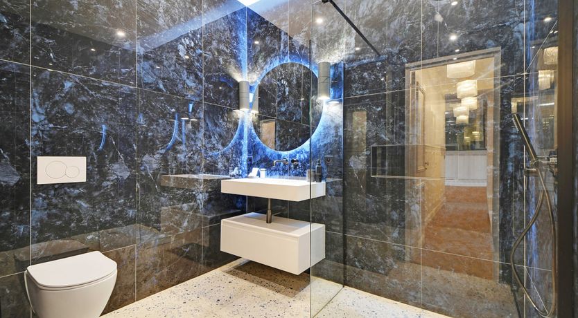 Photo of Parisian Pyramids