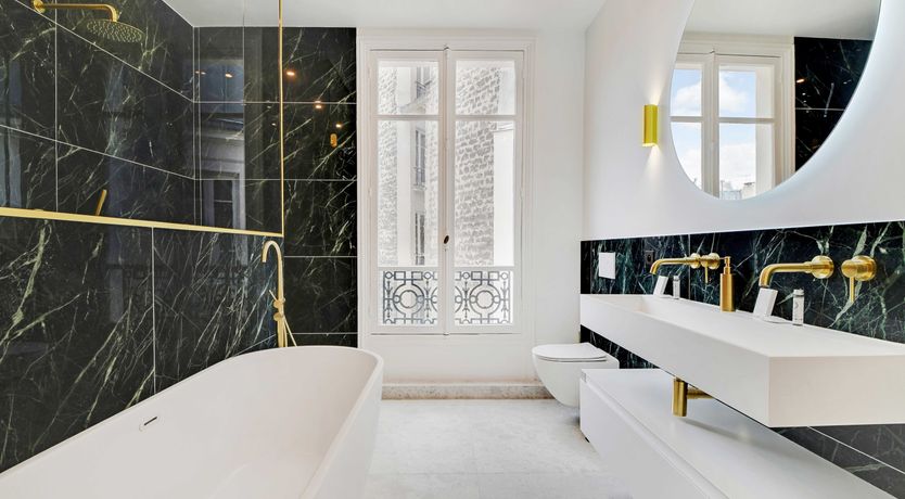 Photo of Parisian Pyramids