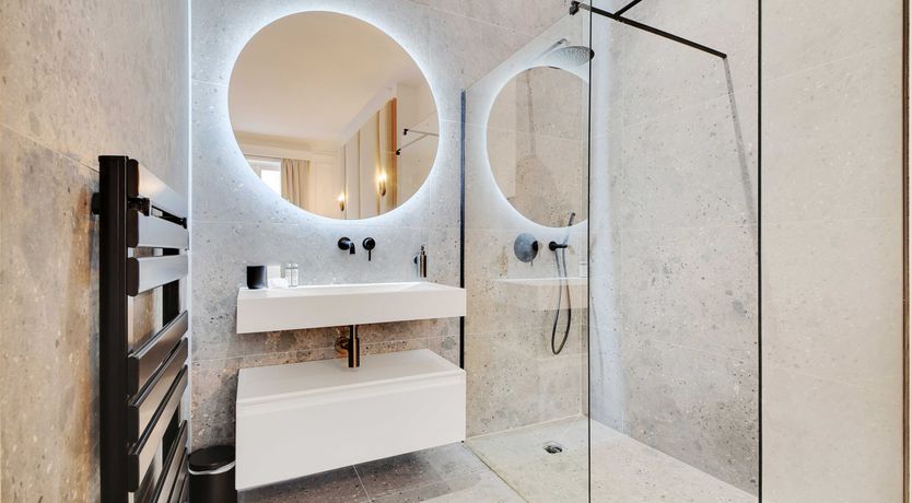 Photo of Parisian Pyramids