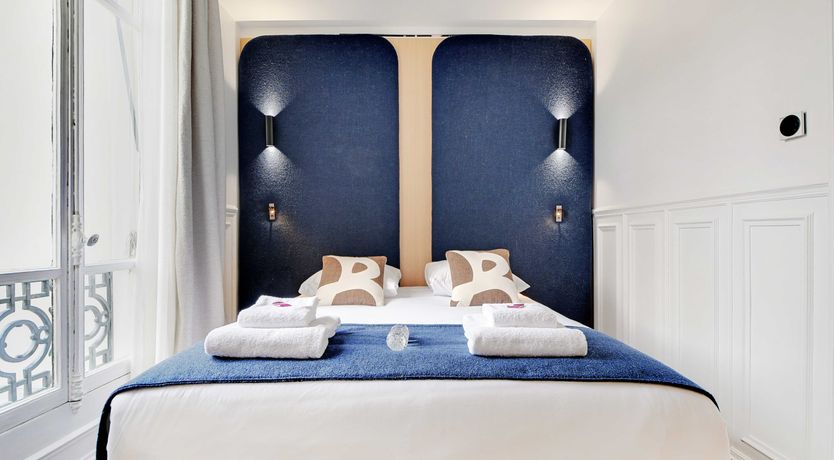 Photo of Parisian Pyramids