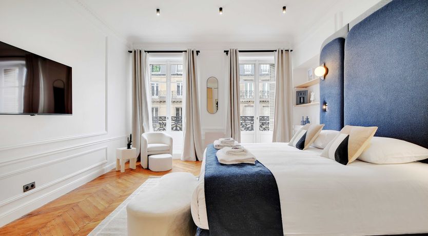 Photo of Parisian Pyramids