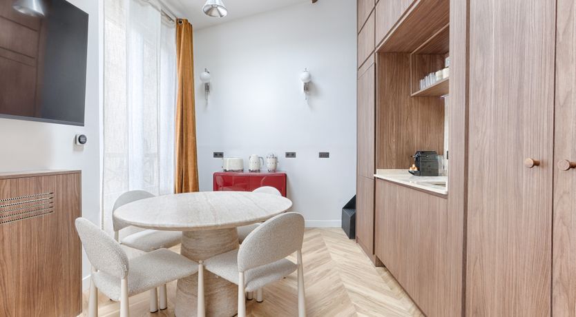 Photo of Bastille Oak