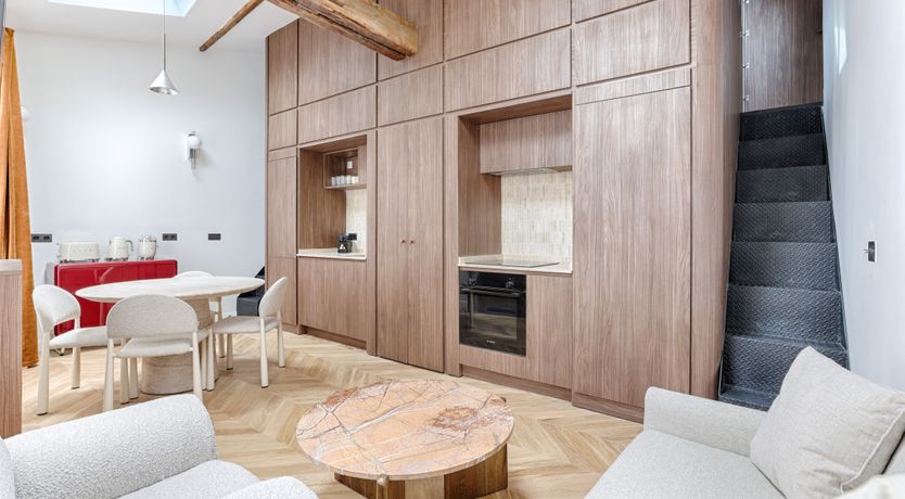 Photo of Bastille Oak