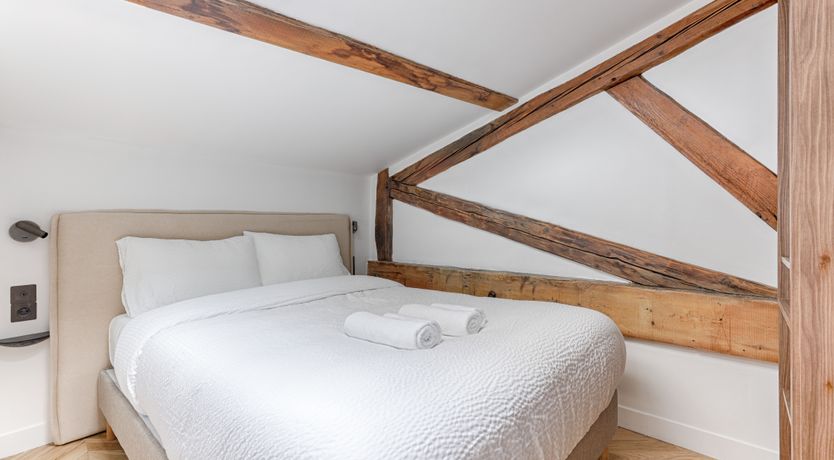 Photo of Bastille Oak