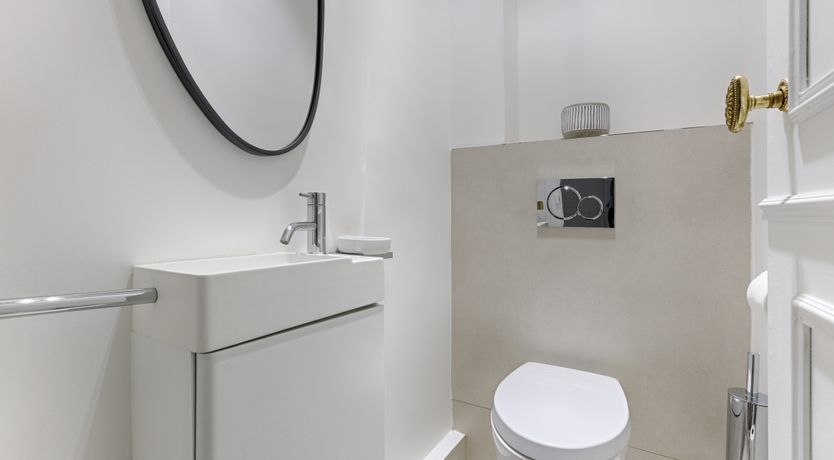 Photo of Leafy Avenue