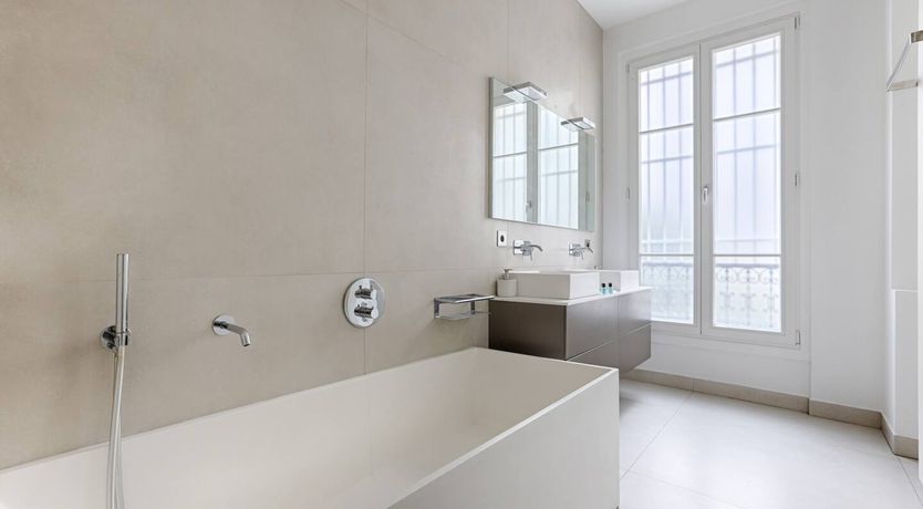 Photo of Leafy Avenue