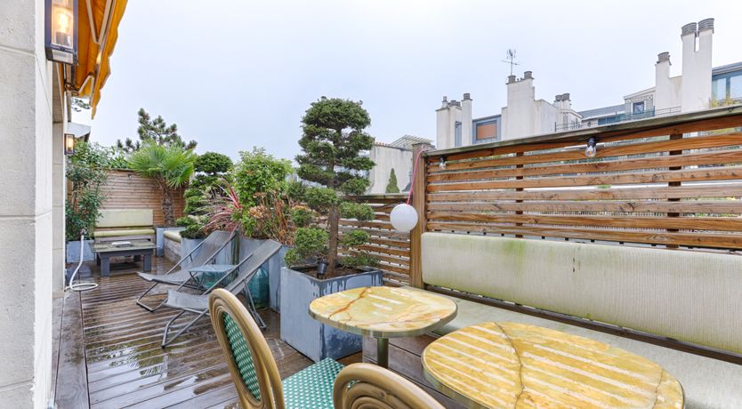 Photo of The Parisian Architect