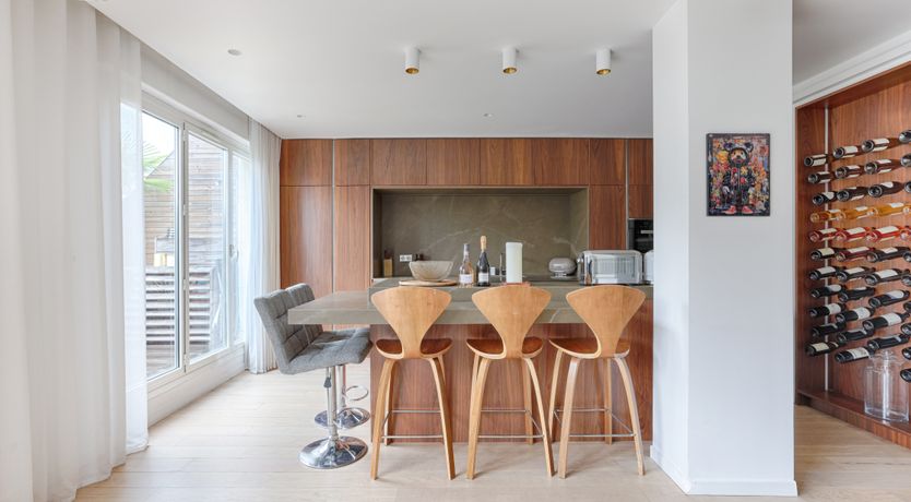 Photo of The Parisian Architect