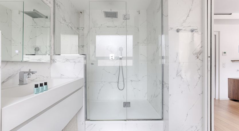 Photo of The Parisian Architect