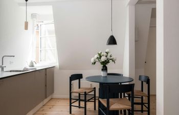 Silver Elderflower Holiday Home