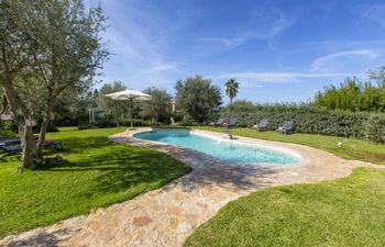 Capri Essence Holiday Home