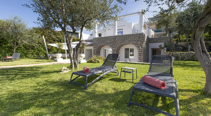 Photo of Capri Essence