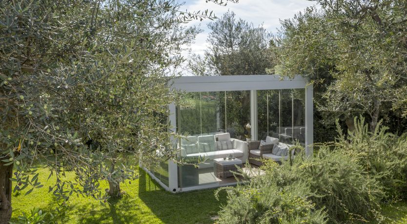 Photo of Capri Essence