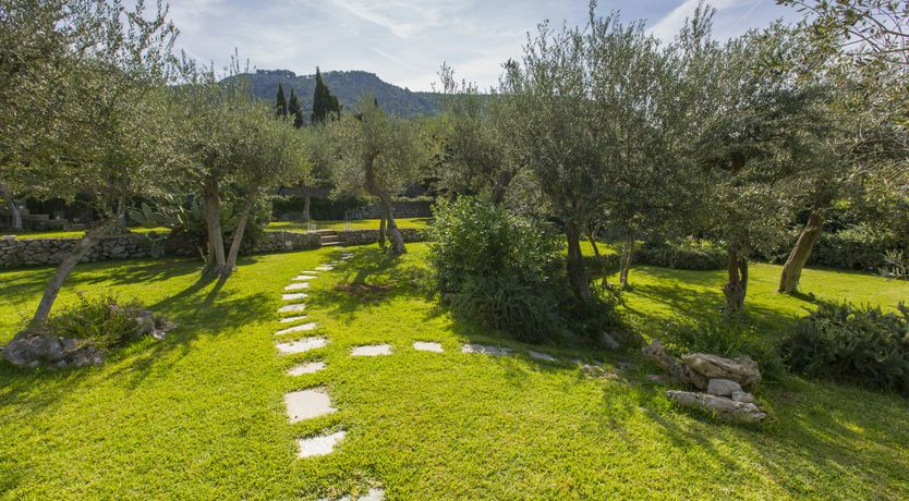 Photo of Capri Essence