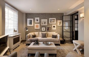 Chelsea Dagger Holiday Home