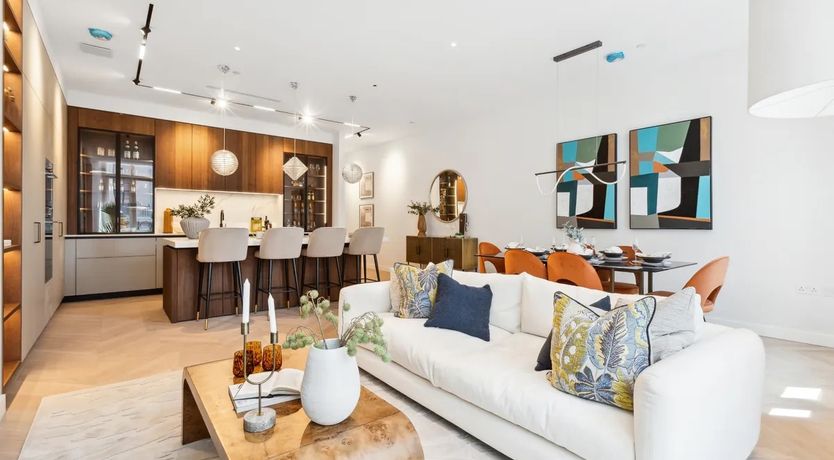 Photo of Sienna & Cream