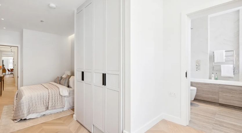 Photo of Sienna & Cream