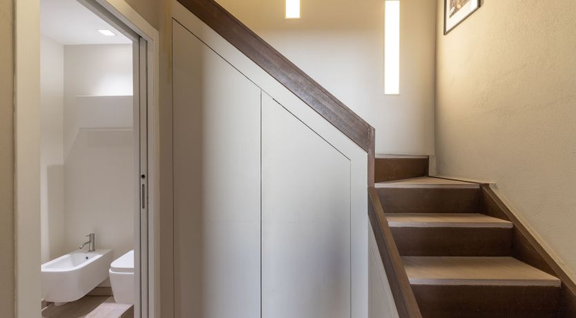 Photo of Chandeliers & Beams