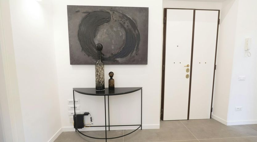 Photo of Roman Reason