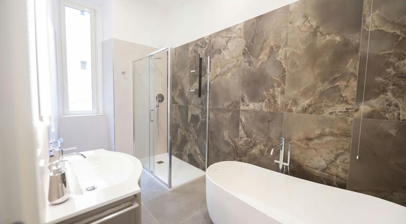 Photo of Roman Reason