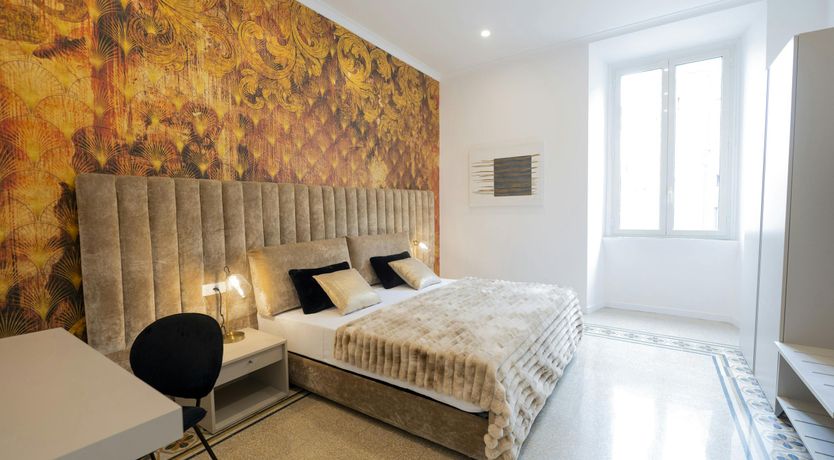 Photo of Roman Reason