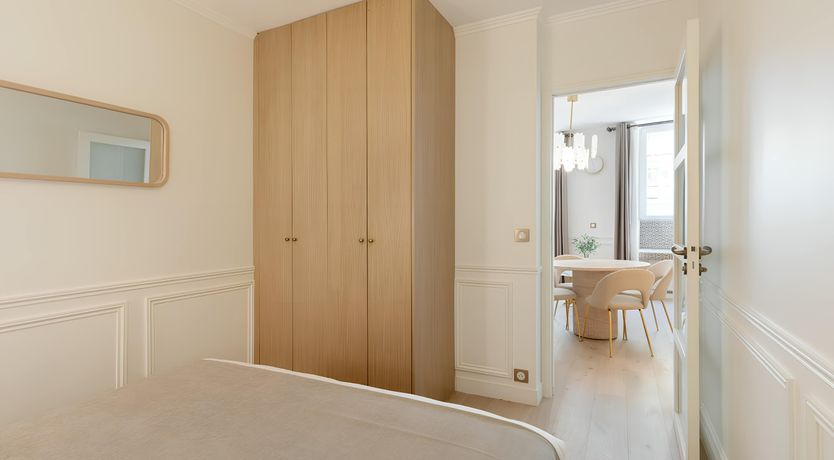 Photo of An Artist's Light