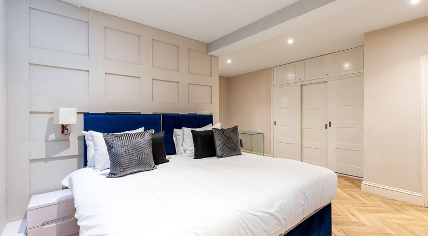 Photo of Portobello Peregrine