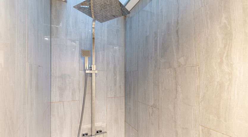 Photo of Portobello Peregrine