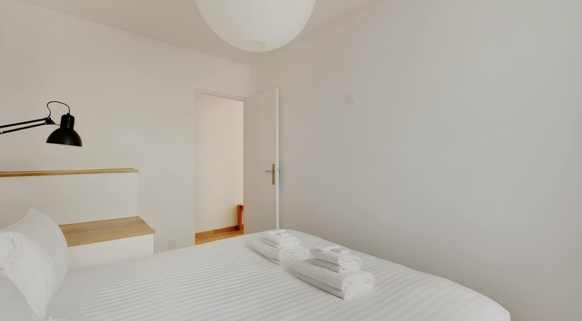 Photo of Parisian Courtyard